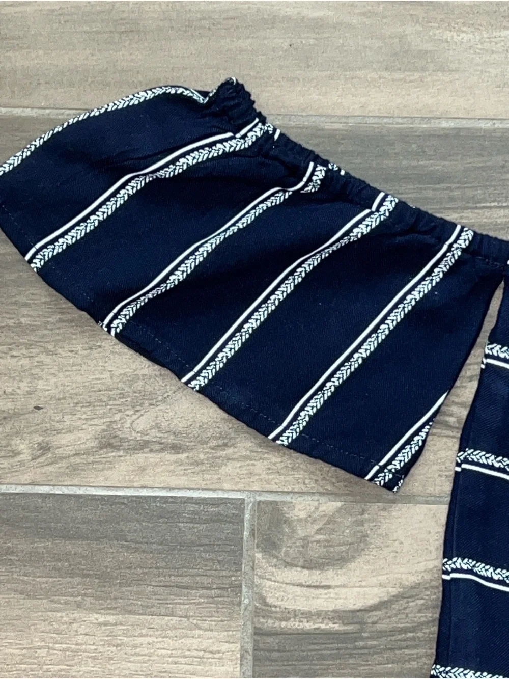 Anthropologie Splendid Off the Shoulder Top with Ties Navy/White Striped Small - Picture 6 of 15